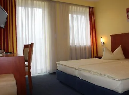 Park Ruedesheim Otel 4*