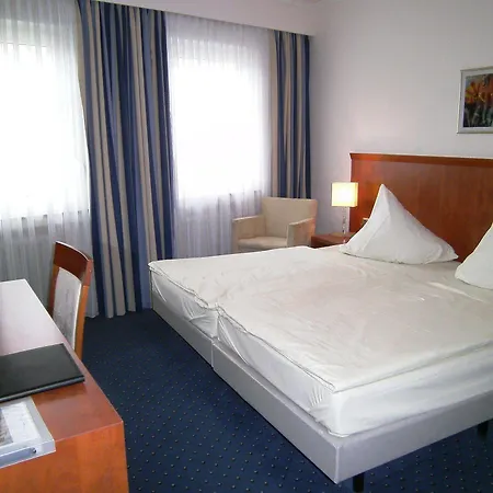 Park Ruedesheim 4* شفيتزينجين