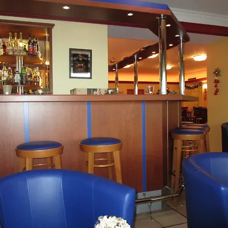 Park Ruedesheim 4* شفيتزينجين